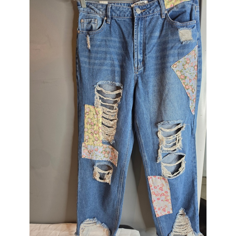 Almost Famous Vintage Floral Patchwork Distressed High Waisted Jeans Size 13